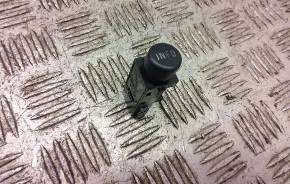 Mitsubishi Outlander Other switches/knobs/shifts R2362