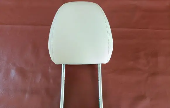 BMW 3 G20 G21 Front seat headrest 7470250 52107470250