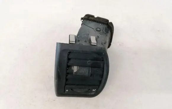 Skoda Roomster (5J) Dash center air vent grill p0116004 t0028474