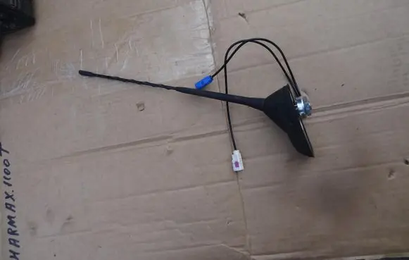 Citroen C3 Aerial GPS antenna 9819667880