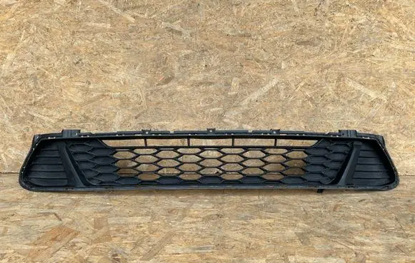 KIA Ceed Front bumper lower grill 86560J7000 C03266