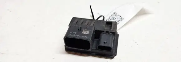BMW 4 F32 F33 Glow plug pre-heat relay 857008702 0522120103