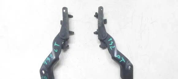 Nissan X-Trail T32 Tailgate/trunk/boot hinge