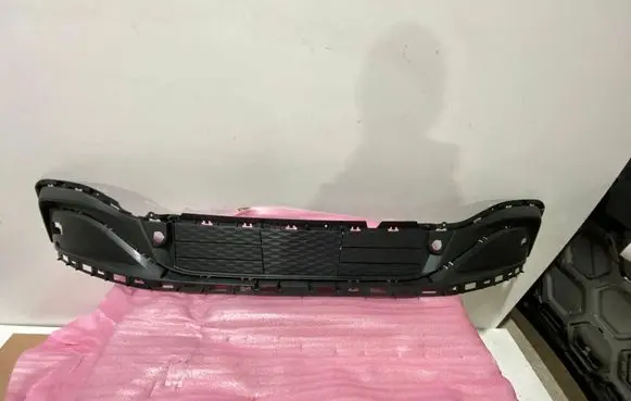 Ford Mustang Mach-E Front grill 2597911 LJ9B8475AF