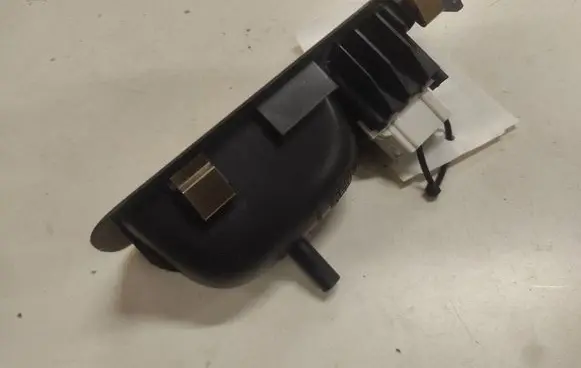 Renault Laguna II Electric window control switch 8200317494