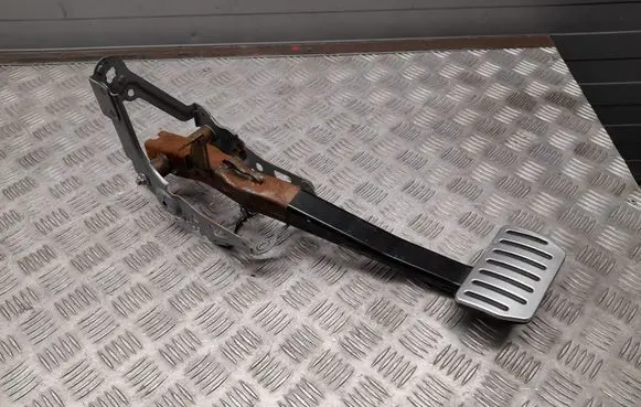 Tesla Model S Brake pedal 600645501A