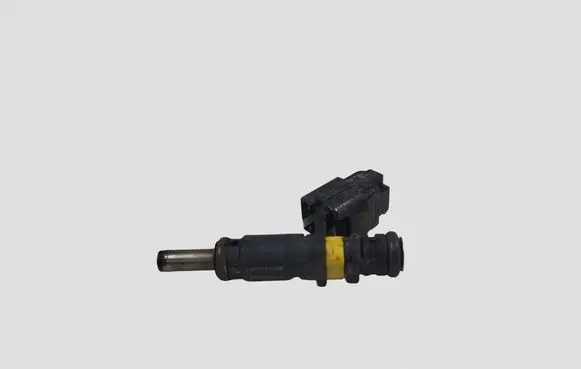 Peugeot 308 Fuel injector V752817680