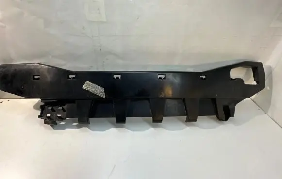 BMW 5 F10 F11 Rear bumper mounting bracket 15857711 7207110