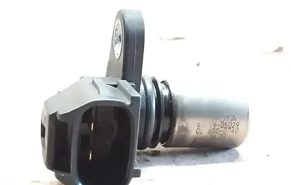 Toyota Avensis T270 Camshaft position sensor 9091905029