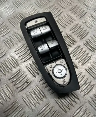 Mercedes-Benz C W205 Electric window control switch A2059056811