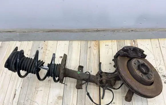Renault Captur Front shock absorber with coil spring
