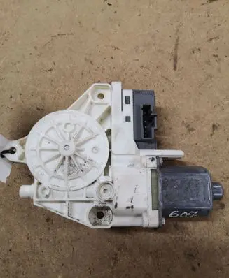 Peugeot 607 Rear door window regulator motor 994651102 0130822201