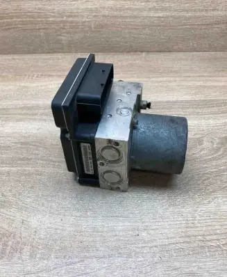 BMW 5 E60 E61 ABS Pump 6777797 6777799