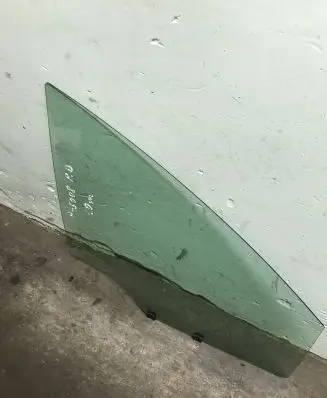 Peugeot 5008 Front door window glass four-door 43R000929