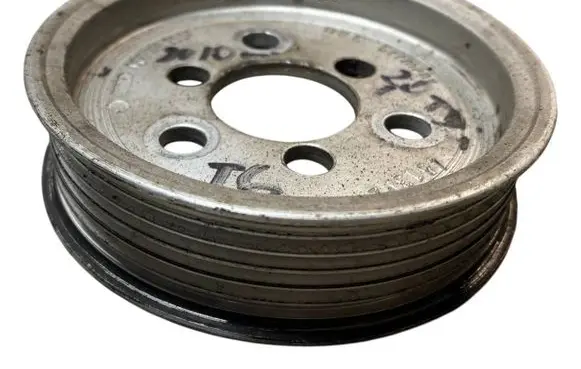 Volkswagen Transporter - Caravelle T6 Power steering pump pulley 06H145255F
