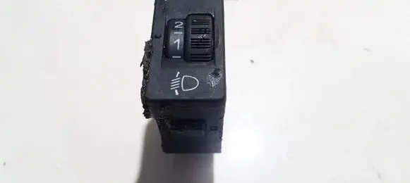 Peugeot 208 Headlight level height control switch 96476640XT