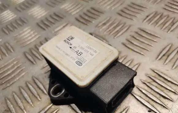 Opel Meriva B Yaw turn rate sensor 13267138