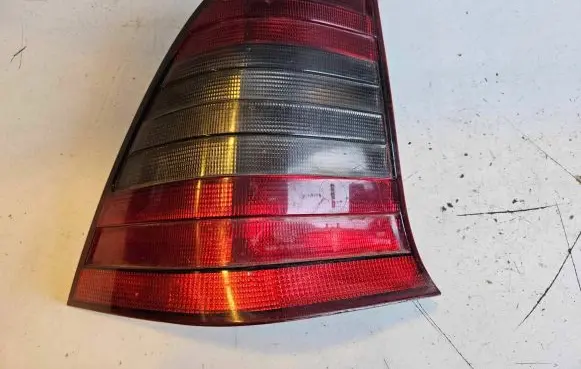 Mercedes-Benz C W202 Rear/tail lights 14653100