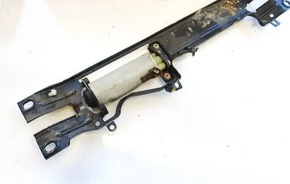 Volkswagen Touareg I Seat adjustment motor 0130002531 198396-102