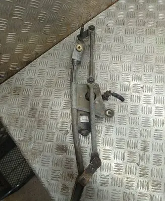 Volvo S60 Front wiper linkage and motor 404775 09151848