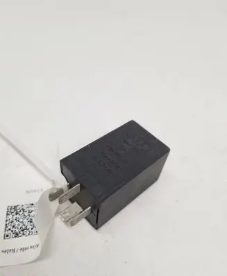 Audi A4 S4 B5 8D Other relay 4D0907131 382