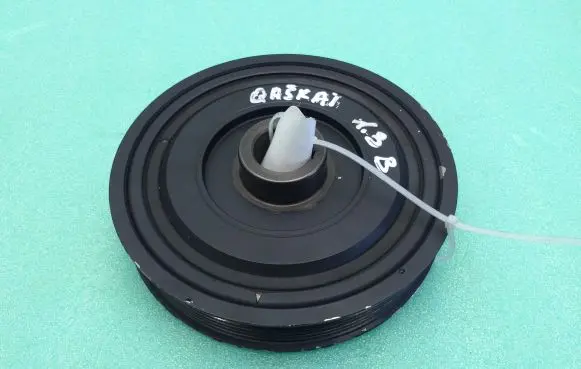 Nissan Qashqai Camshaft pulley/ VANOS 123030586R