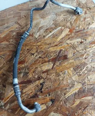 BMW 2 F46 Air conditioning (A/C) pipe/hose 9209726