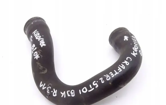 Volkswagen Crafter Engine coolant pipe/hose 076121063E