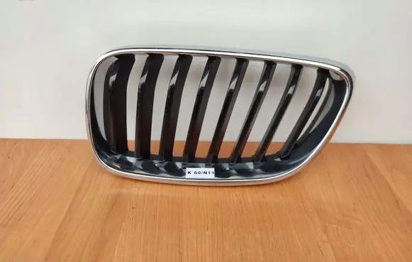 BMW 2 F22 F23 Front bumper upper radiator grill 7295521