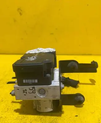 Ford Focus ABS Pump 3M512M110GA