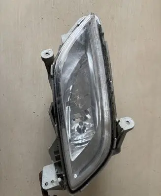 Hyundai Veloster Front fog light