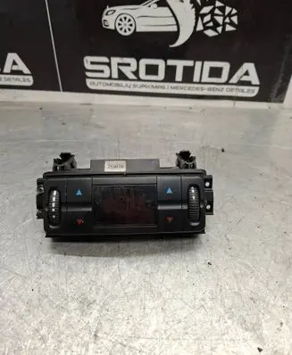 Mercedes-Benz E W211 Climate control unit 2118300285 00082604