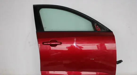 Jaguar E-Pace Front door 