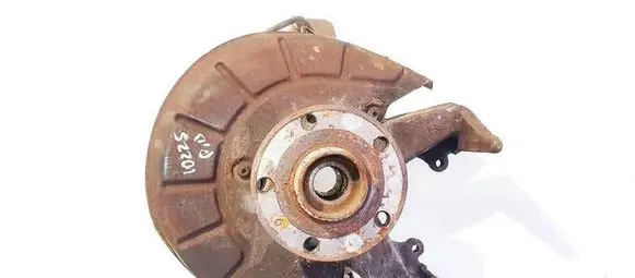 Skoda Yeti (5L) Front wheel hub