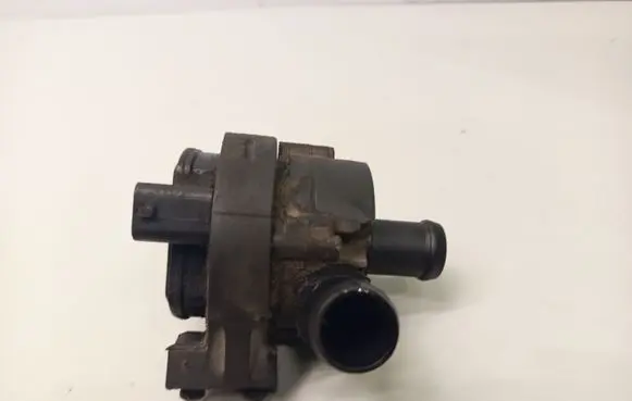 Volkswagen Golf VII Electric auxiliary coolant/water pump 5G0965567