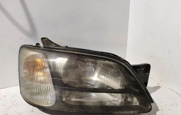 Subaru Legacy Headlight/headlamp 10020655