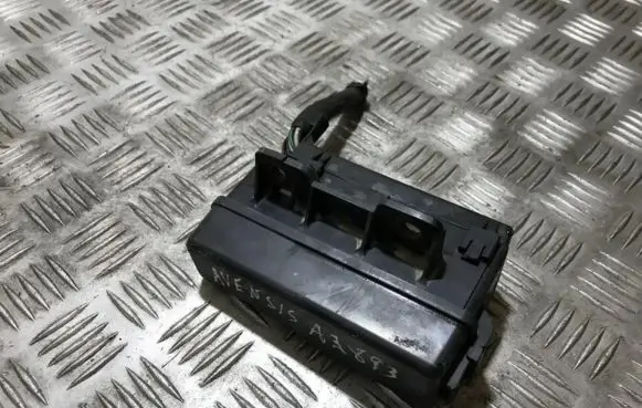 Toyota Avensis T250 Fuse box set