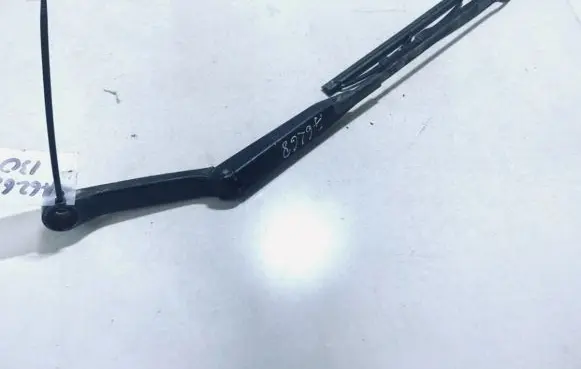 Audi 80 90 B3 Front wiper blade arm 893955407e