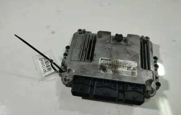Citroen C5 Engine control unit/module 0281011561