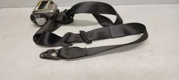 Audi A4 S4 B6 8E 8H Front seatbelt 8E0857706F 601917400B 221012003