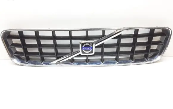 Volvo XC90 Front bumper upper radiator grill 8620641 08620578