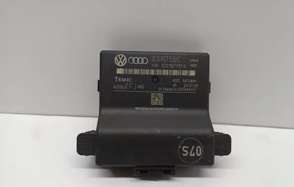 Volkswagen PASSAT B6 Gateway control module 3C0907951A 3C0907530C