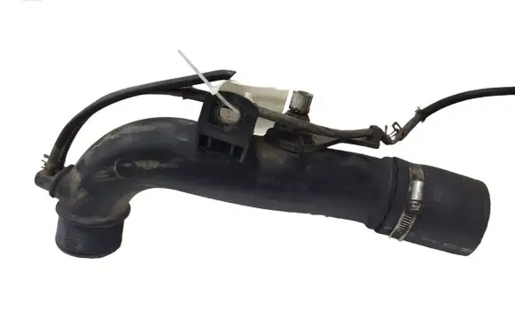 Intercooler hose/pipe