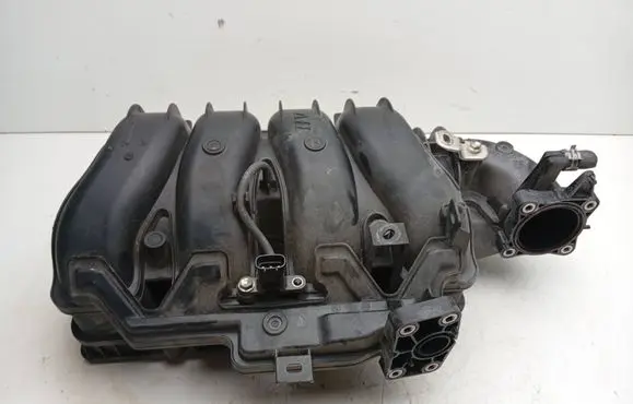 Lexus NX Intake manifold