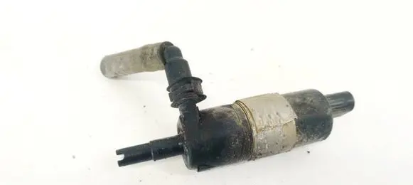 Skoda Superb B6 (3T) Headlight washer pump 