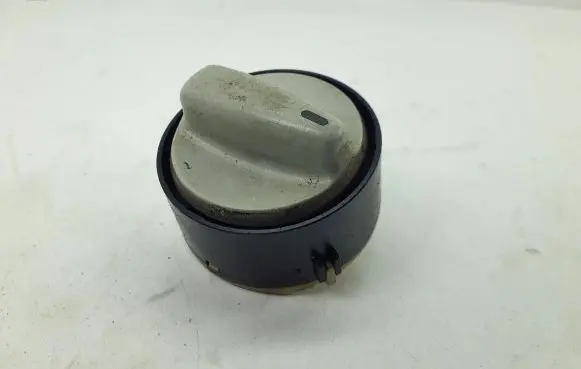 Volkswagen Touran I Front seat light 1J0959613G