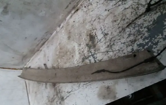Rear beam