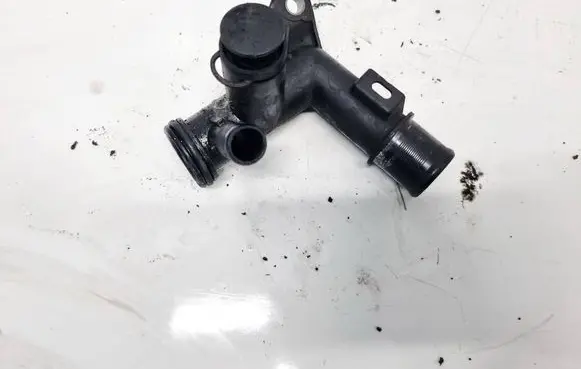 Peugeot 308 Engine coolant pipe/hose 9684589080 9671124980