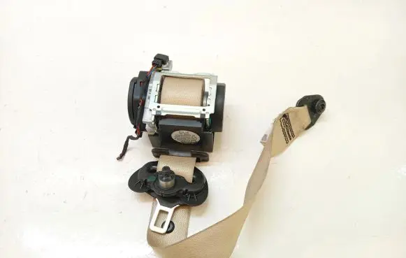 BMW 7 E65 E66 Front seatbelt 607597500