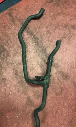BMW 5 E34 Engine coolant pipe/hose 1738054